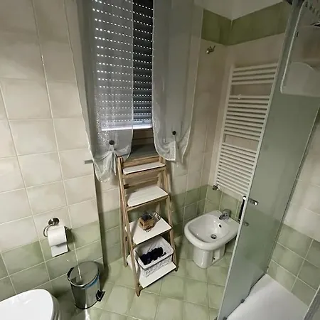 Jane's - Netflix, Wi-fi Milan
